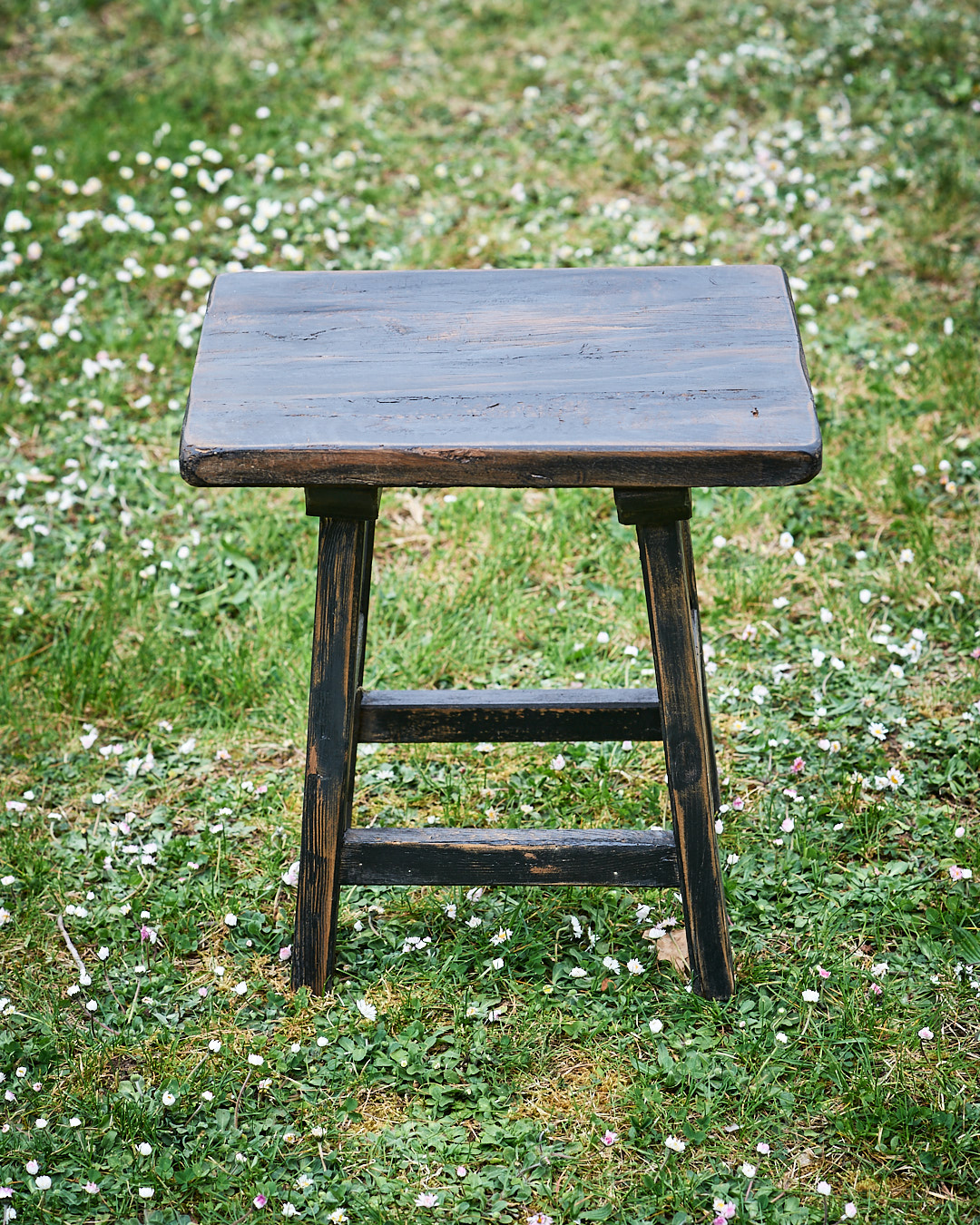 Sgabello Scuro - immagine 2