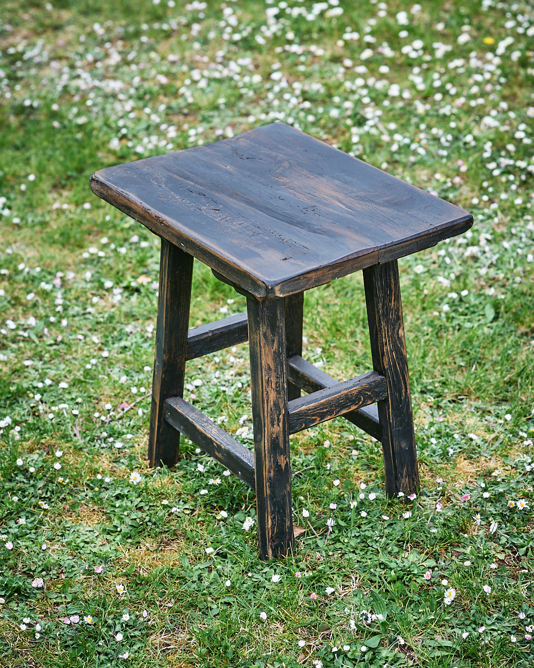 Sgabello Scuro